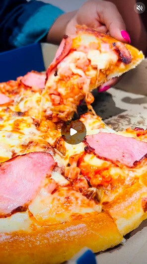 Roman's Pizza Feaster Deal close-up